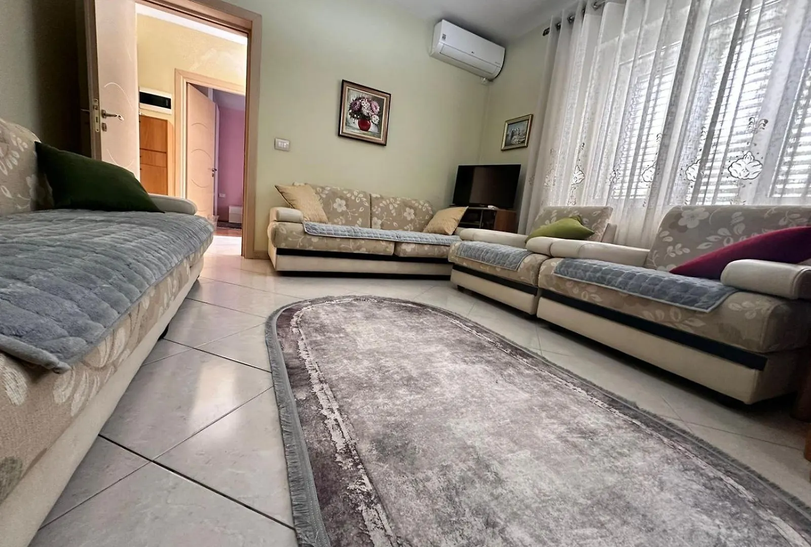 Sophia Daily Apartments Tirana 0*,  Albania